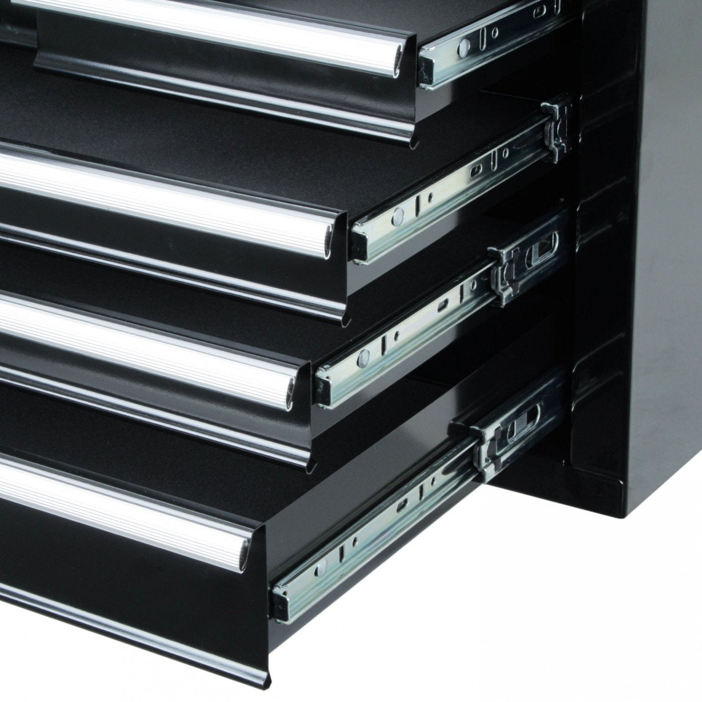 BAUL HERRAMIENTAS 26" con llave KN2024606