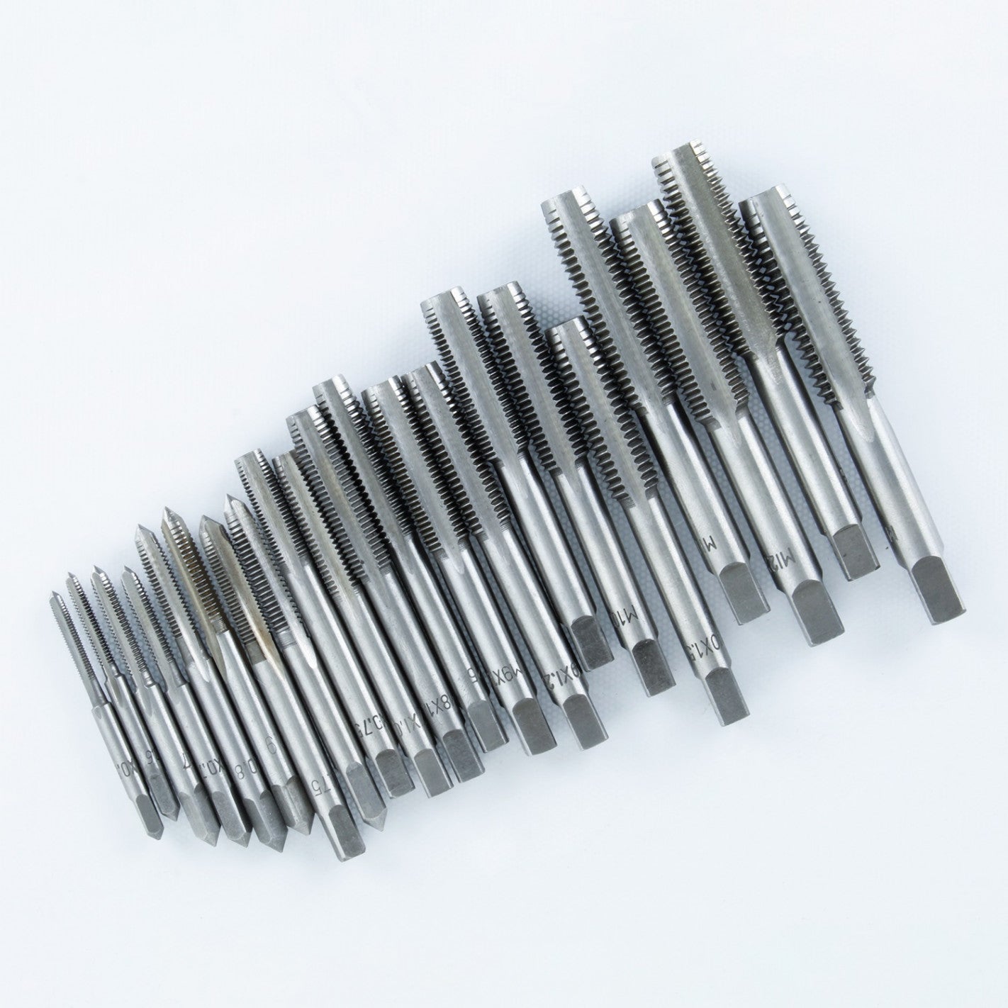 KIT MACHOS y TERRAJAS Milimetricas AG010229